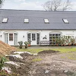 4 Star In * Tylstrup