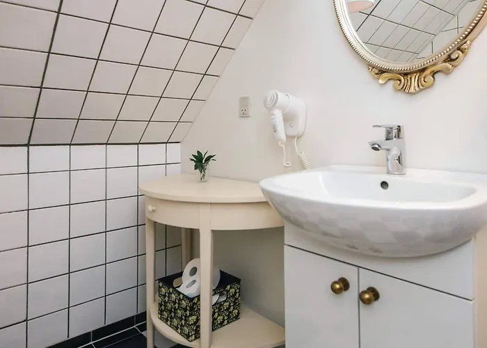 4 Star In Casa vacanze Tylstrup